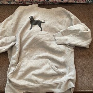 Kids grey black dog sweatshirt sized XL.